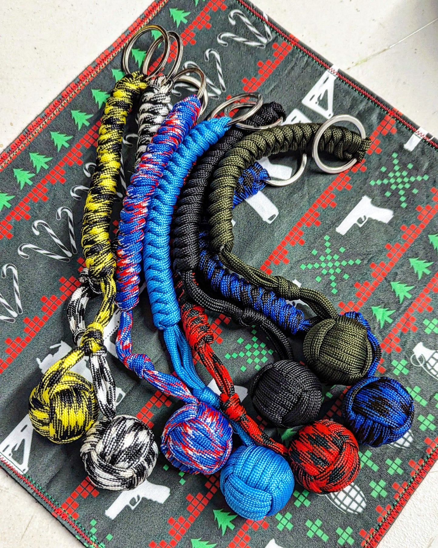 3 Oz Red & Black Monkey Fist Keyring
