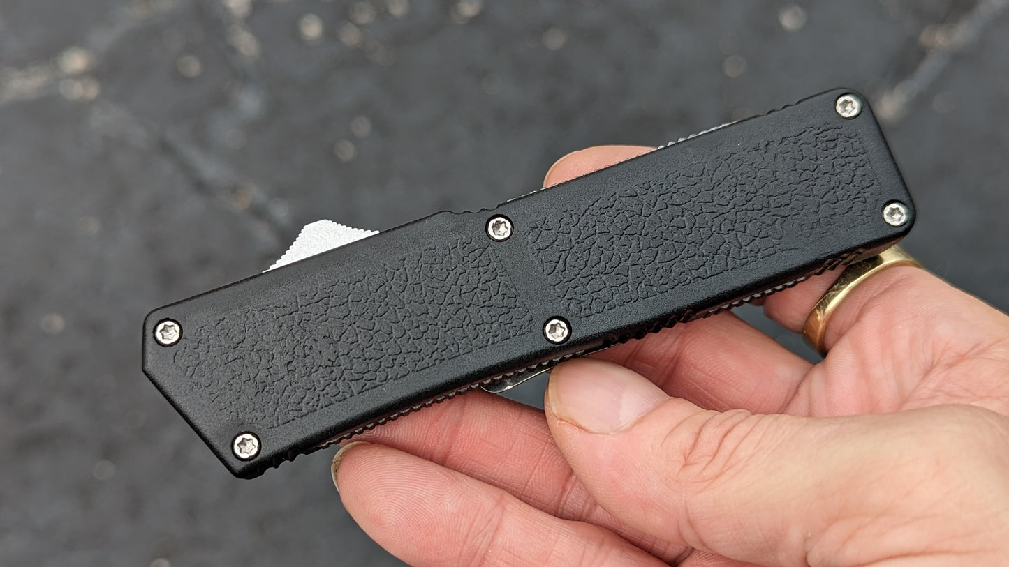 Lightning OTF Knife Black Stainless Tanto Plain Edge