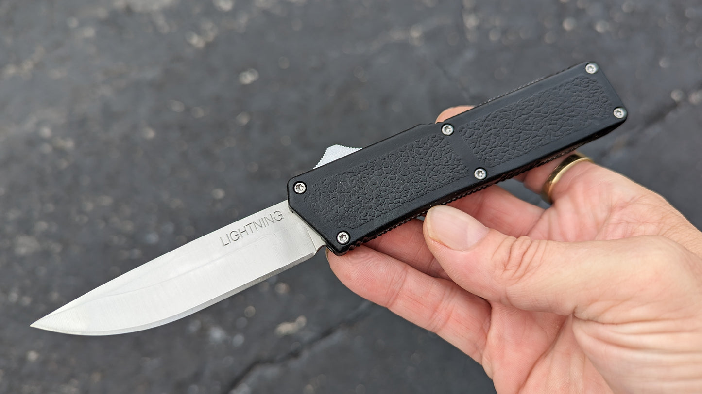 Lightning OTF Knife Black Drop Point Stainless