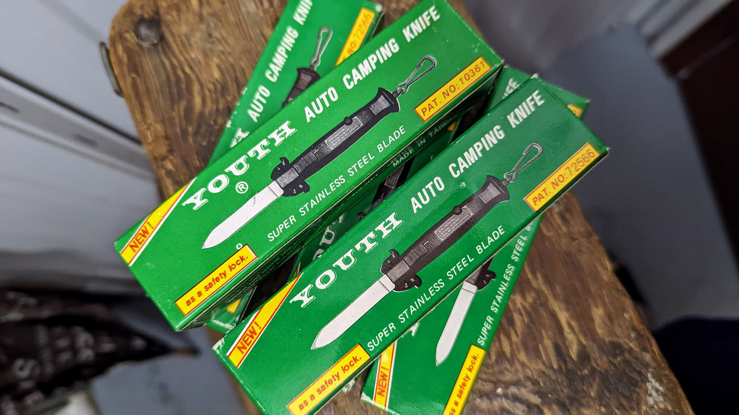 VINTAGE "BLACK" AC-86 YOUTH AUTO CAMPING KNIFE D/A OTF