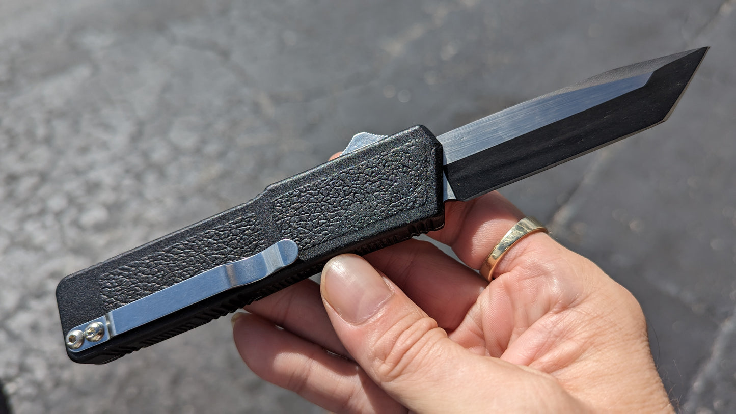 Taiwan Lightning OTF Black 2-Tone Plain Edge Tanto Blade