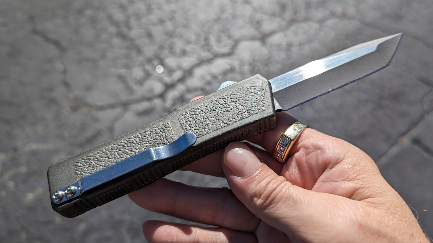 Taiwan Lightning OTF Grey 2-Tone Plain Edge Tanto Blade
