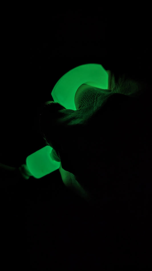 GLOW IN DARK GREEN RESIN "SFK" SINGLE FINGER KNUCKLE DUSTER