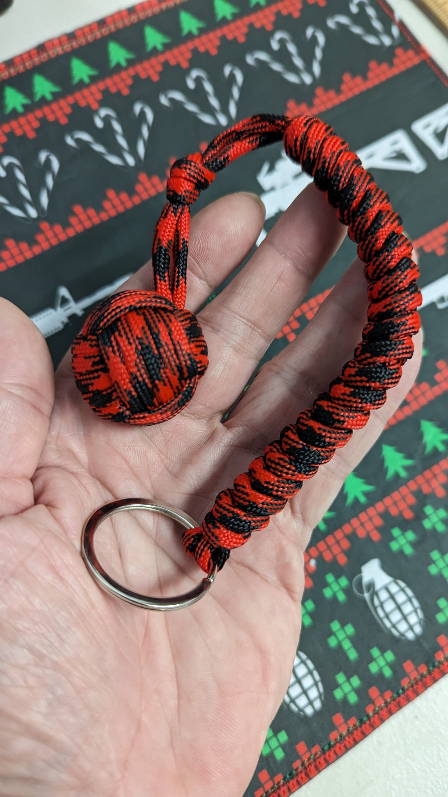 3 Oz Red & Black Monkey Fist Keyring