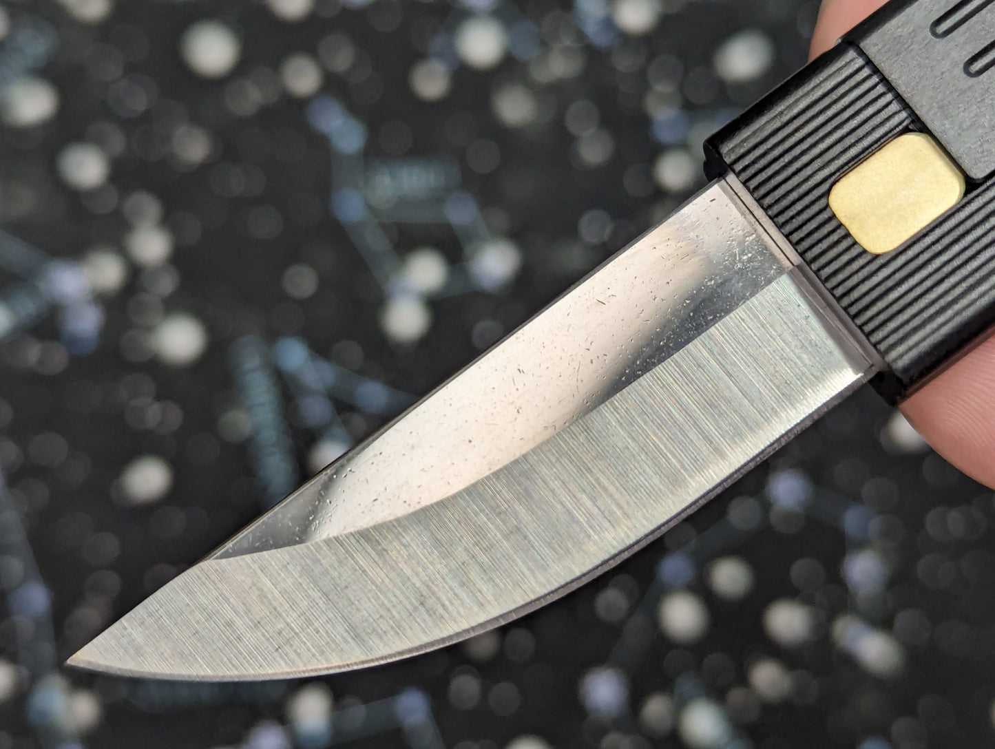 EDC D2 KEYRING GRAVITY UTILITY KNIFE BLACK