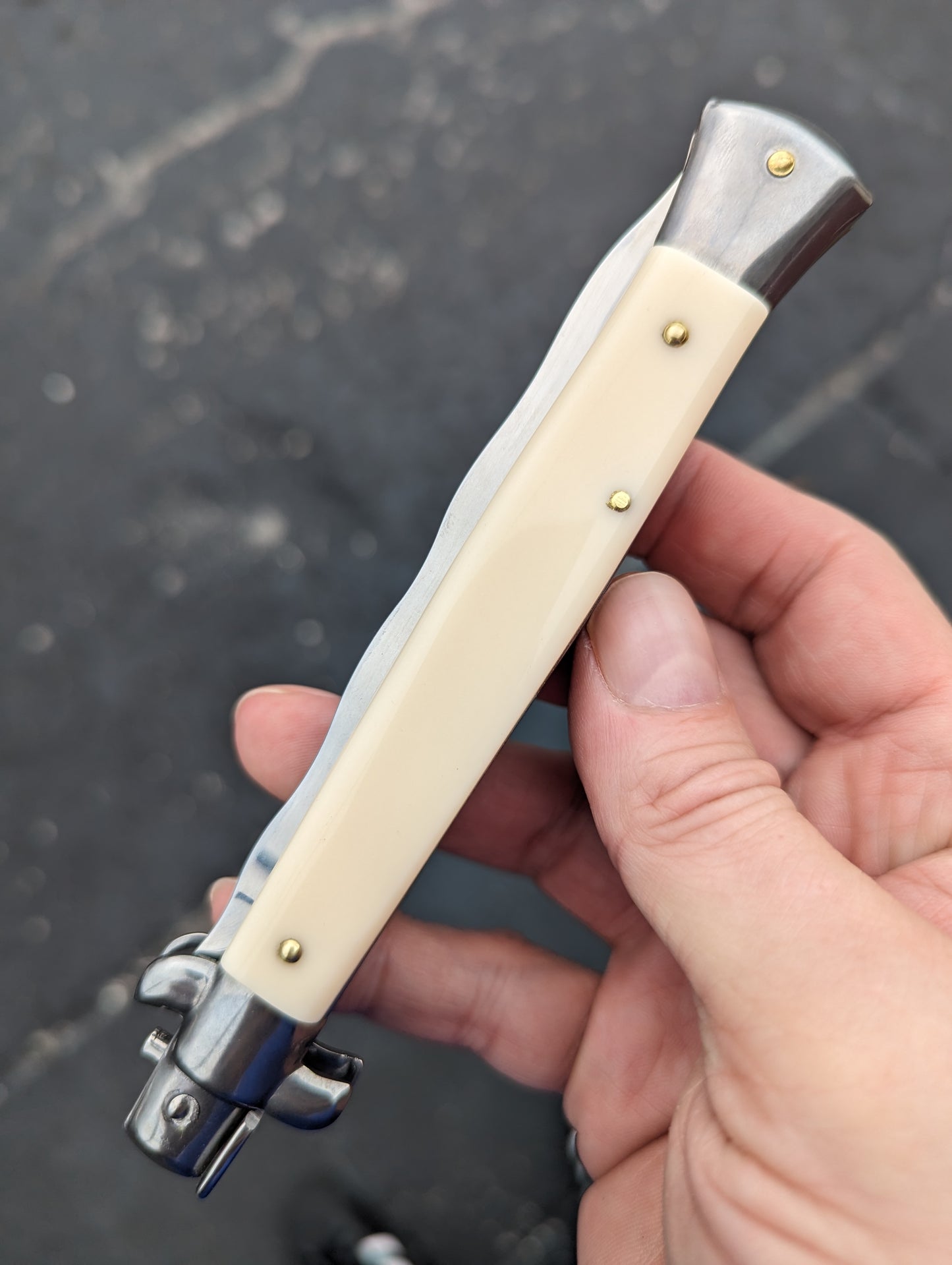 11" FRANK BELTRAME FAUX IVORY KRIS BLADE ITALIAN STILETTO