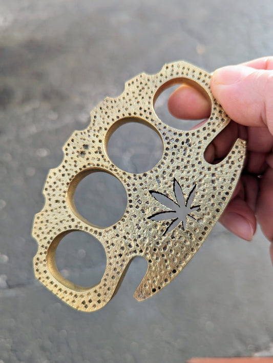 SOLID BRASS HAMMERED CANNABIS KNUCKLE DUSTER