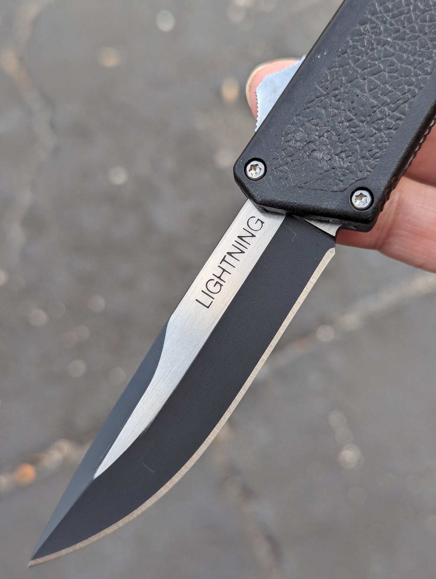 Lightning OTF Knife Black 2-Tone Drop Point