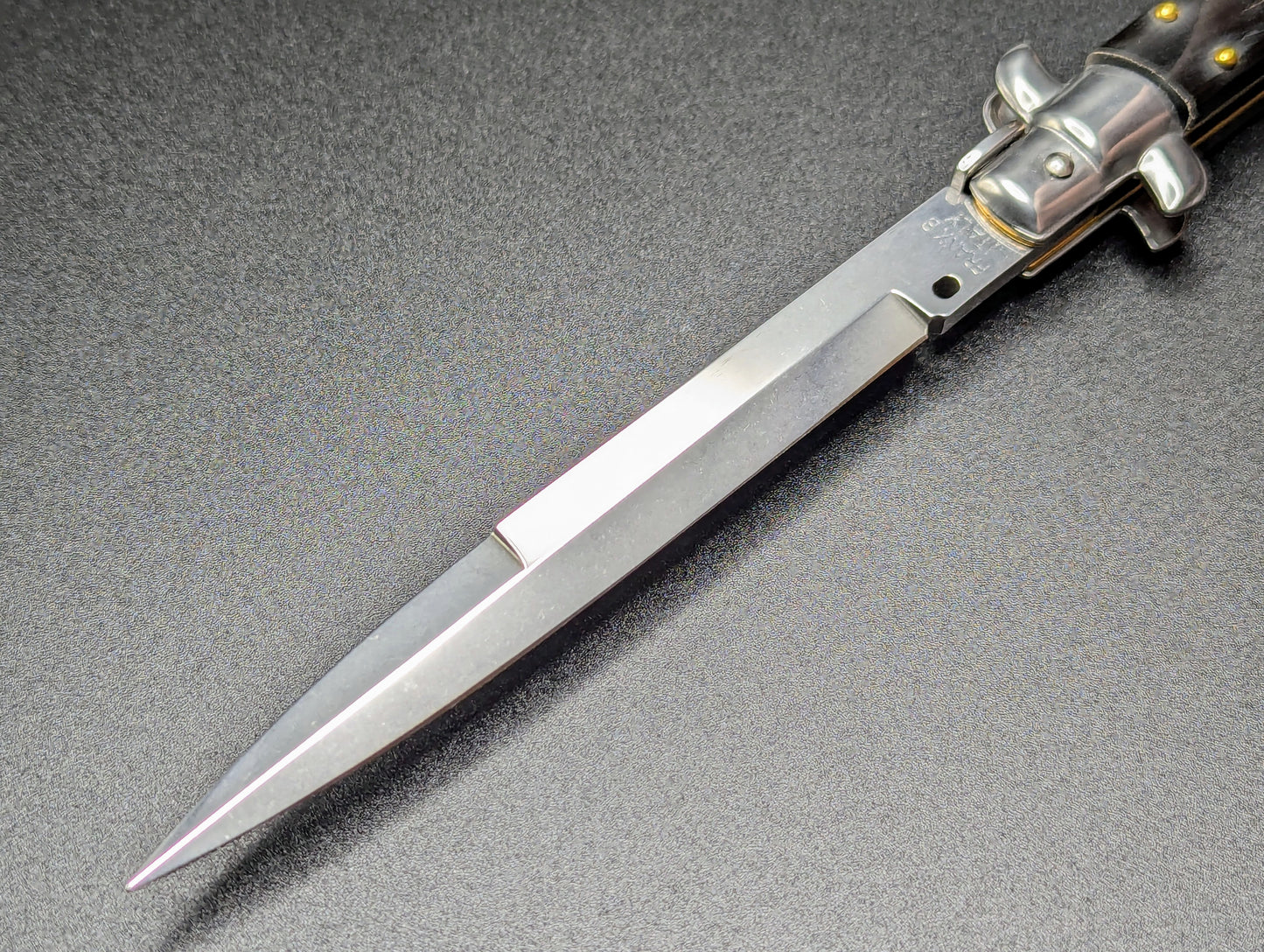11" FRANK BELTRAME BUFFALO HORN ITALIAN STILETTO BAYONET