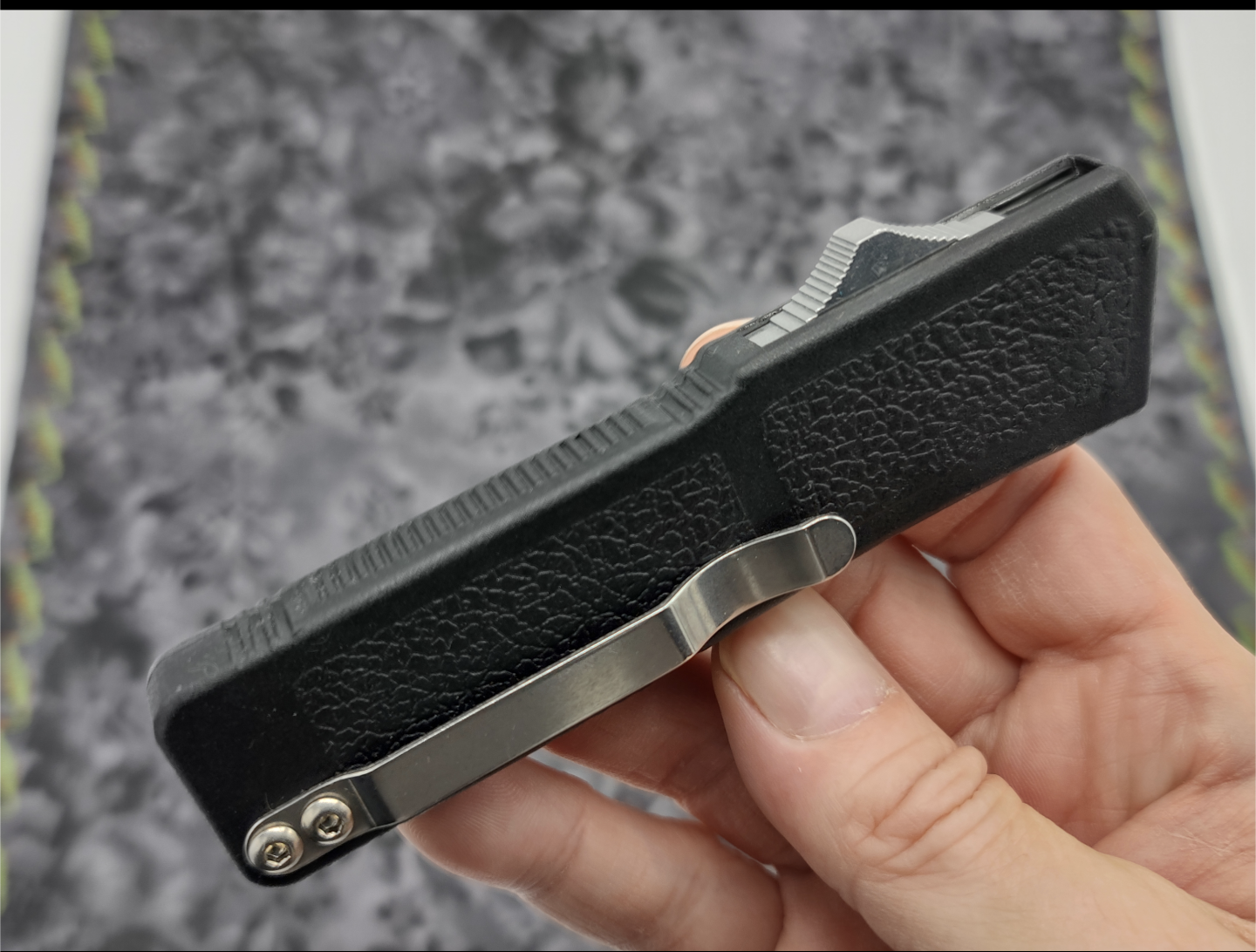 Black 2-Tone Double Edge Lightning OTF Knife