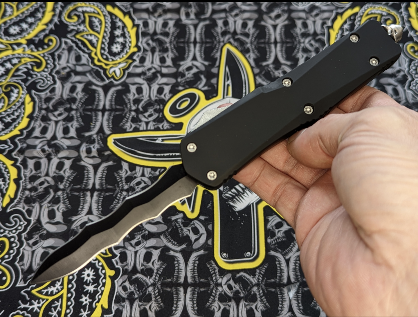 9" Tactical Kris Blade Dual Action OTF Knife