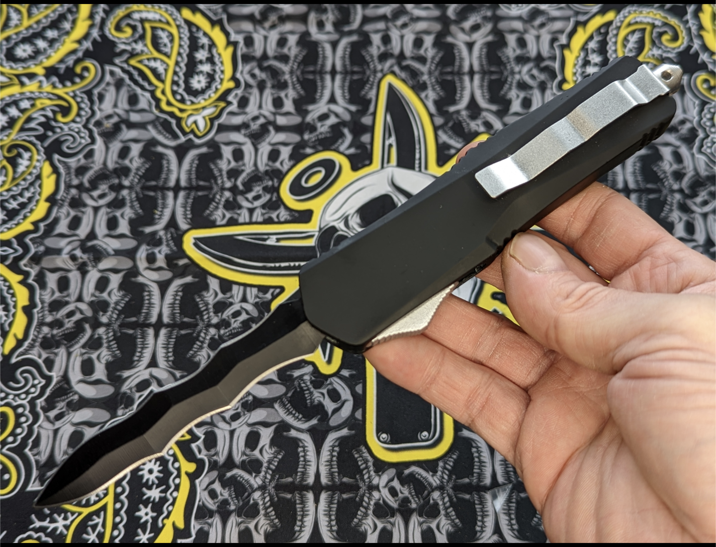 9" Tactical Kris Blade Dual Action OTF Knife