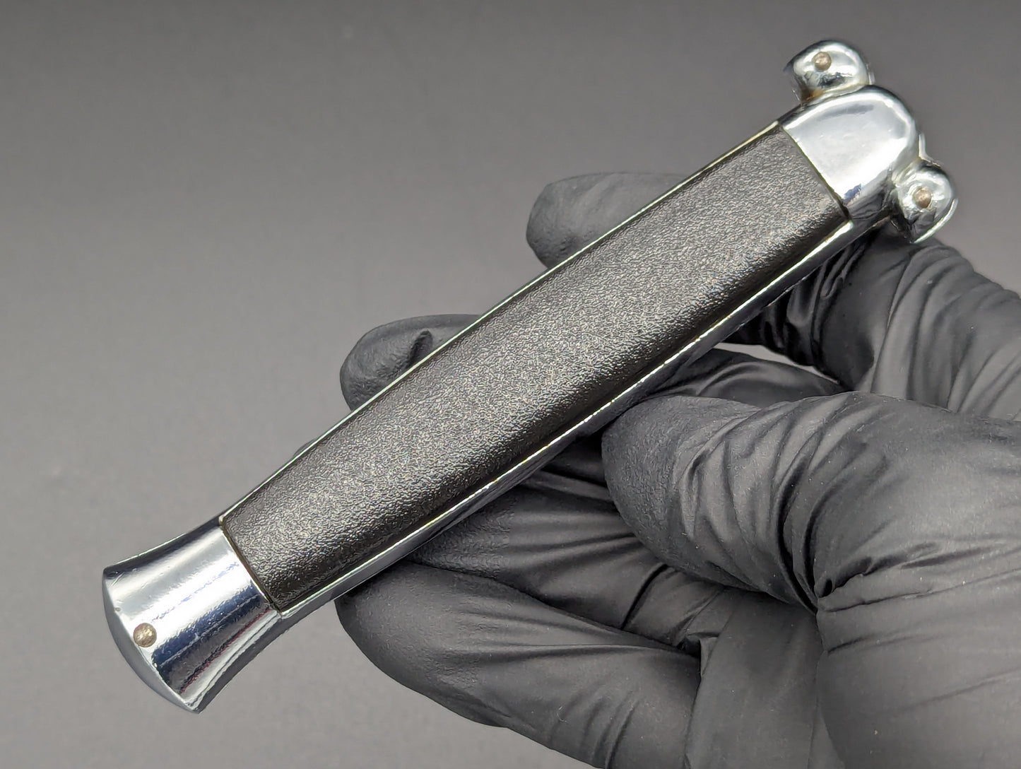 VINTAGE 80'S BLACK "SUPER-AUTOMATIC" OTF KNIFE