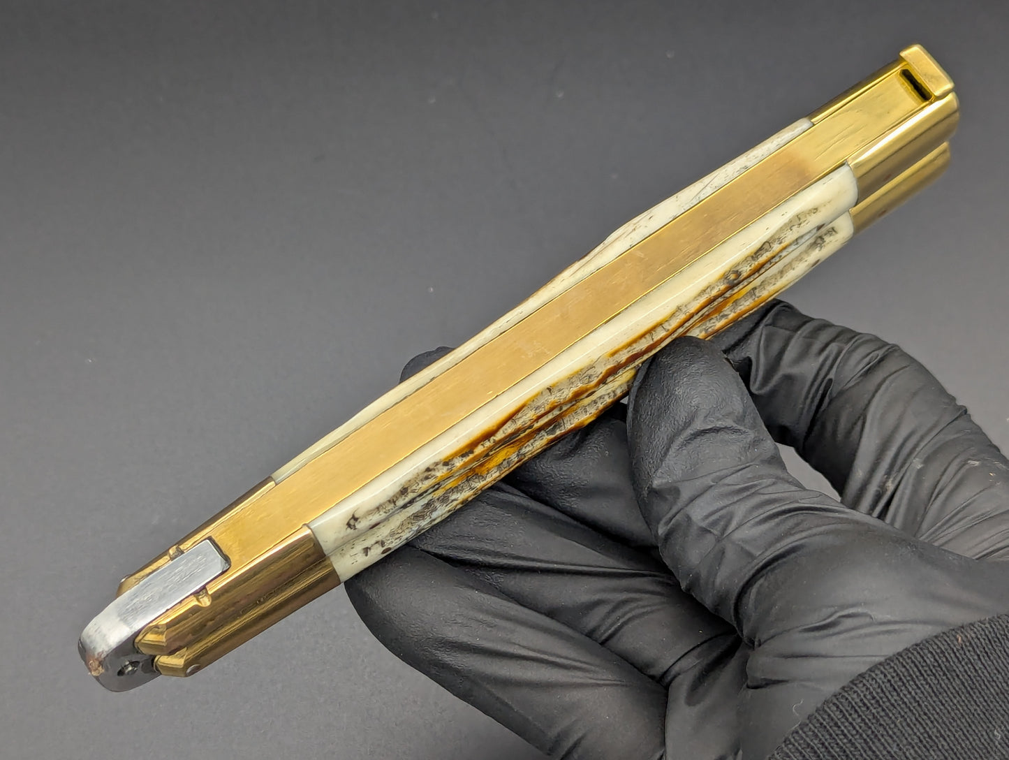 11" JIGGED COWBONE BRASS FHM BALISONG BLOOD CLIP