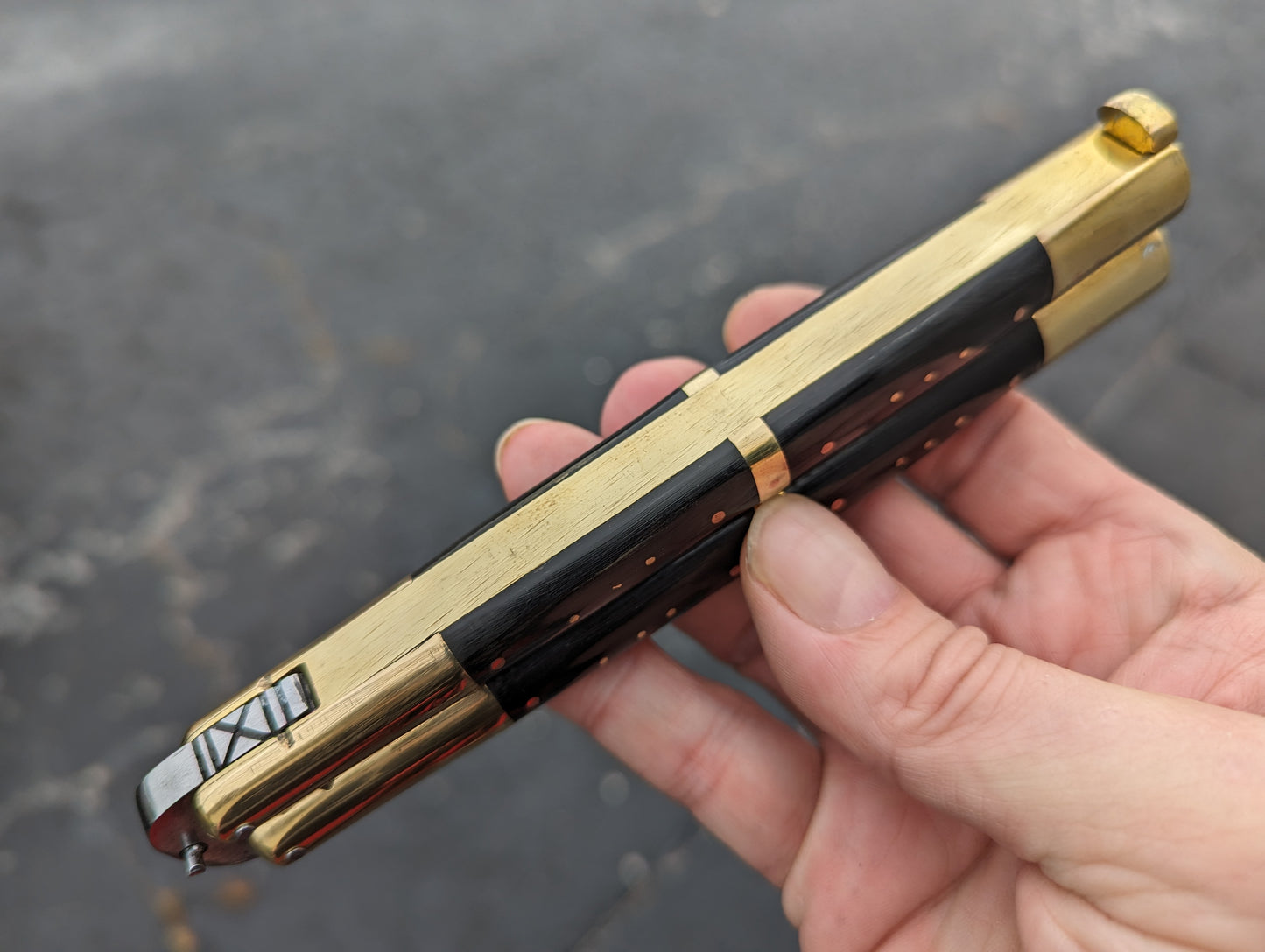 29 CM FHM DOUBLE BLACK HORN BALISONG CLIP POINT