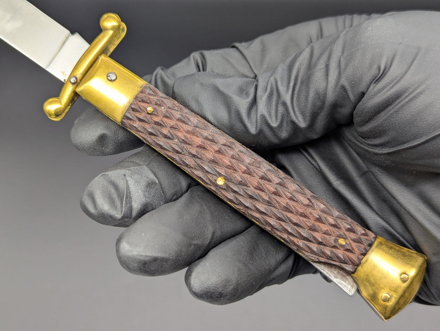 Vintage Manual Italian Swinguard Brass Checkered