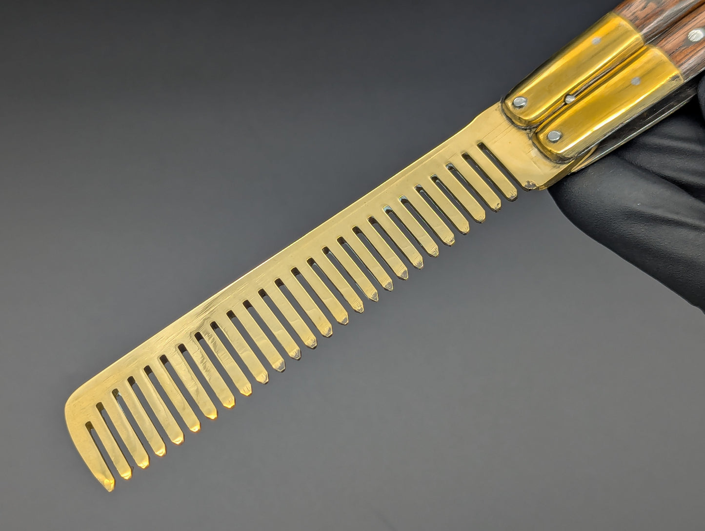 Philippines Handmade Wood & Brass Balisong Comb