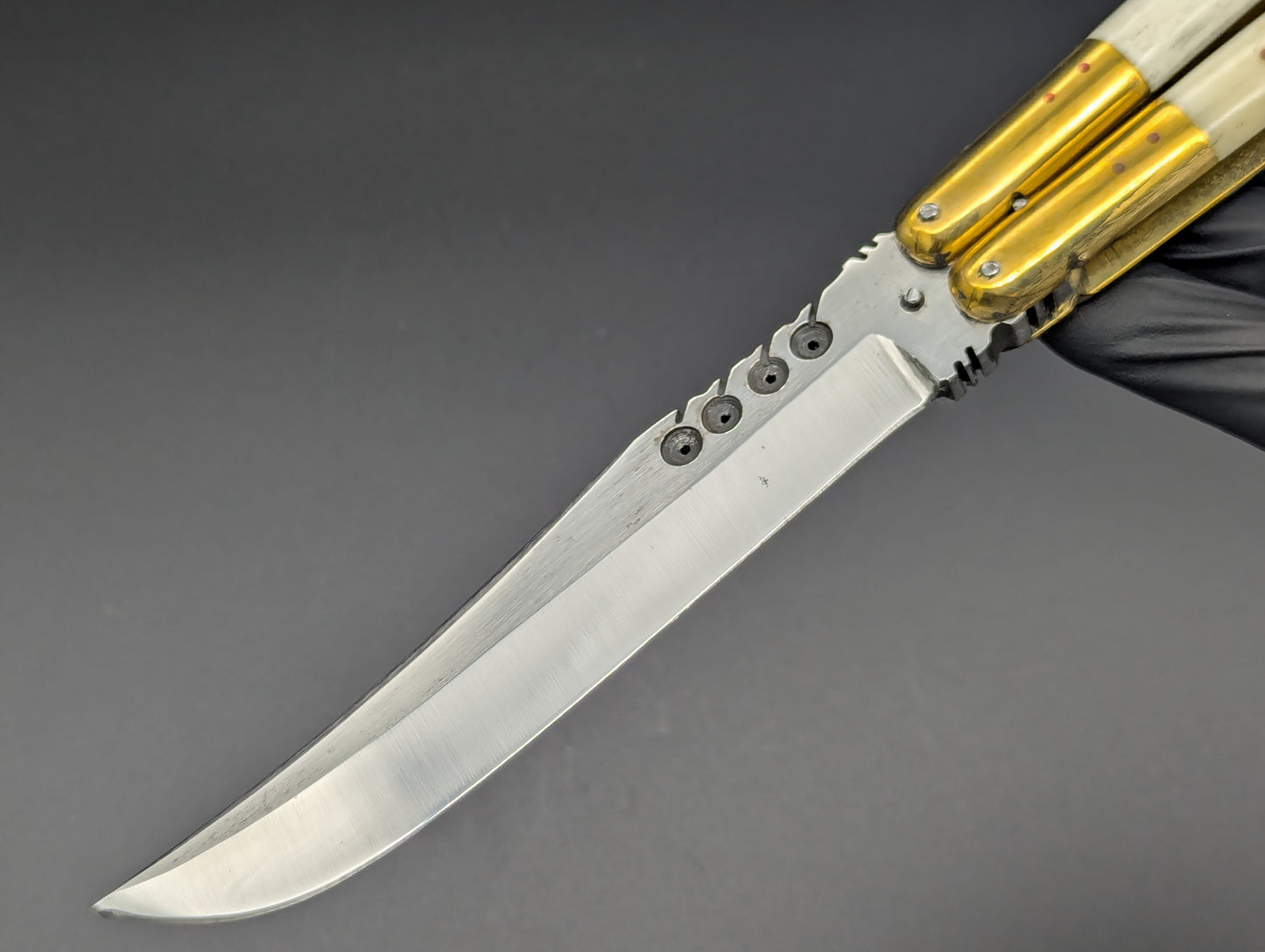 29 CM FHM WHITE BONE/ BLACK HORN BALISONG RAMBO #2