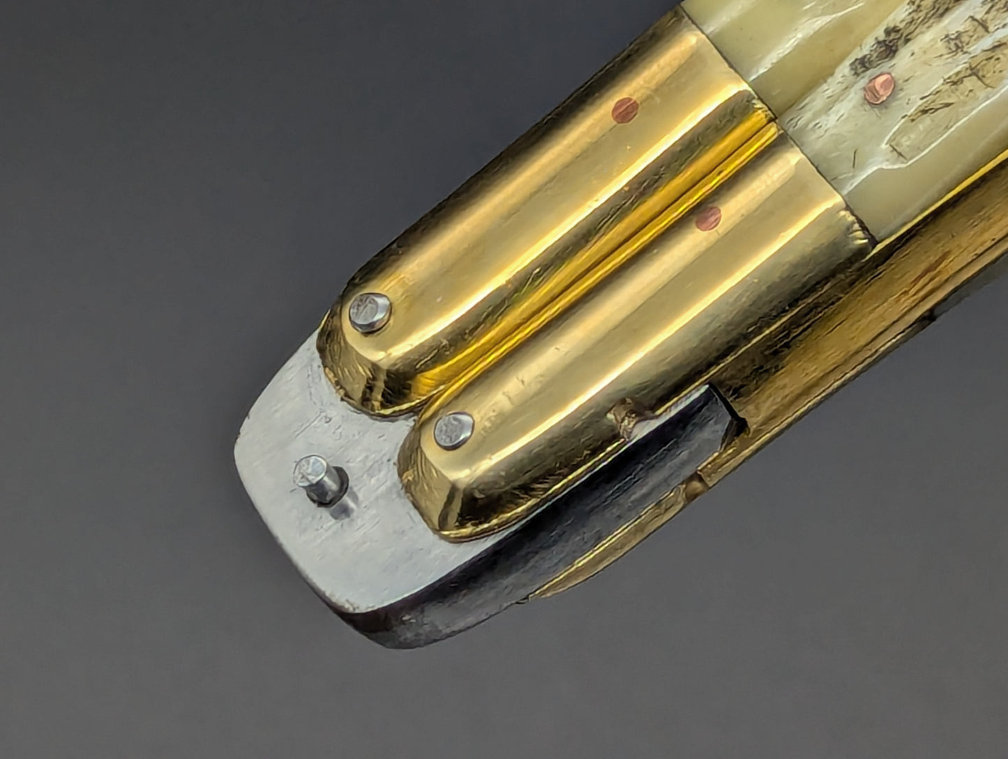 11" JIGGED COWBONE BRASS FHM BALI KNIFE DROP POINT