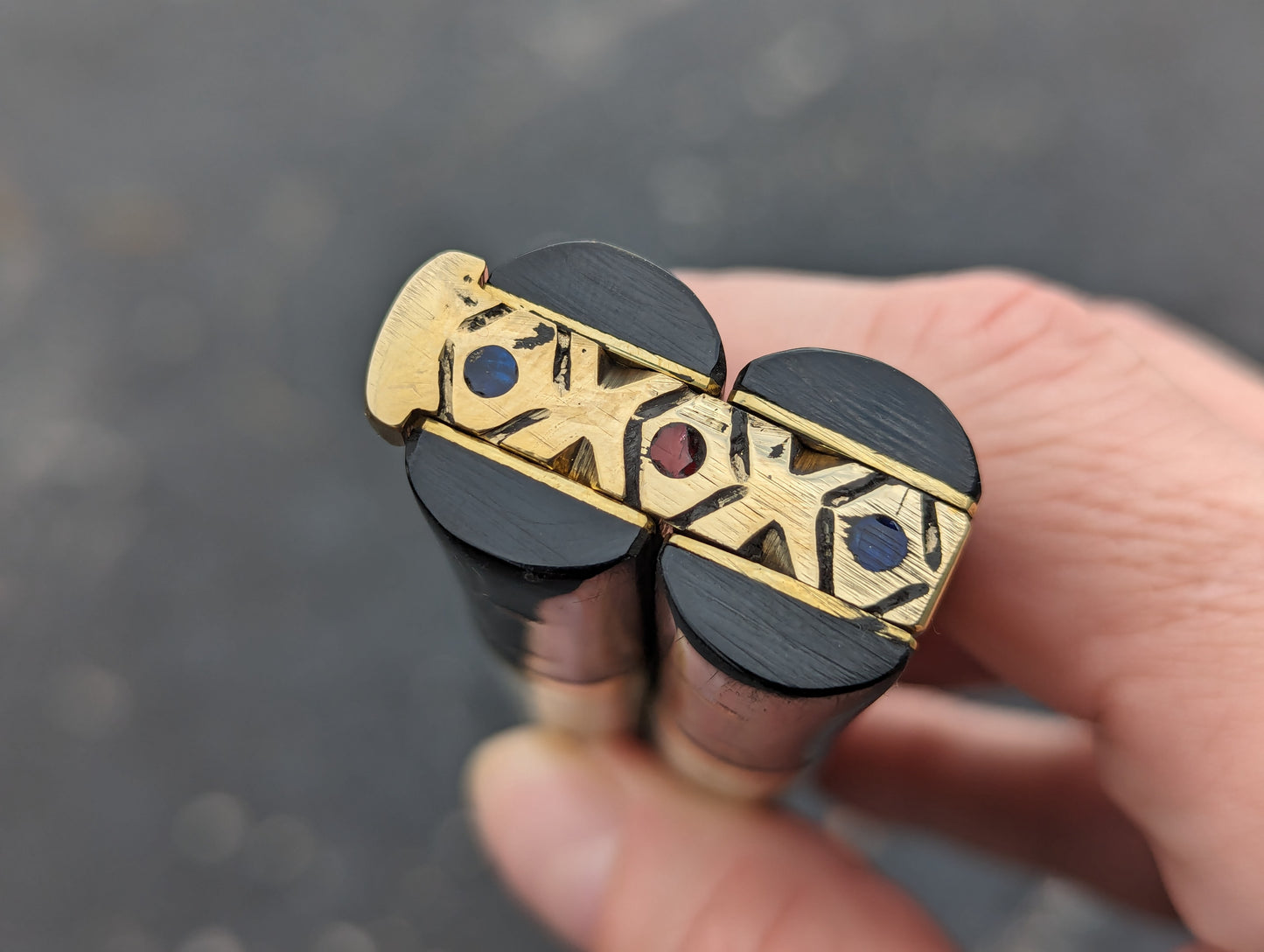 29 CM FHM WHITE BONE/ BLACK HORN BALISONG RAMBO