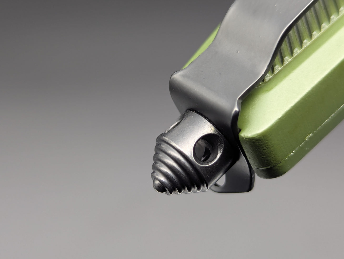 GREEN SFK GLASS BREAKER D/A OTF KNIFE DROP POINT