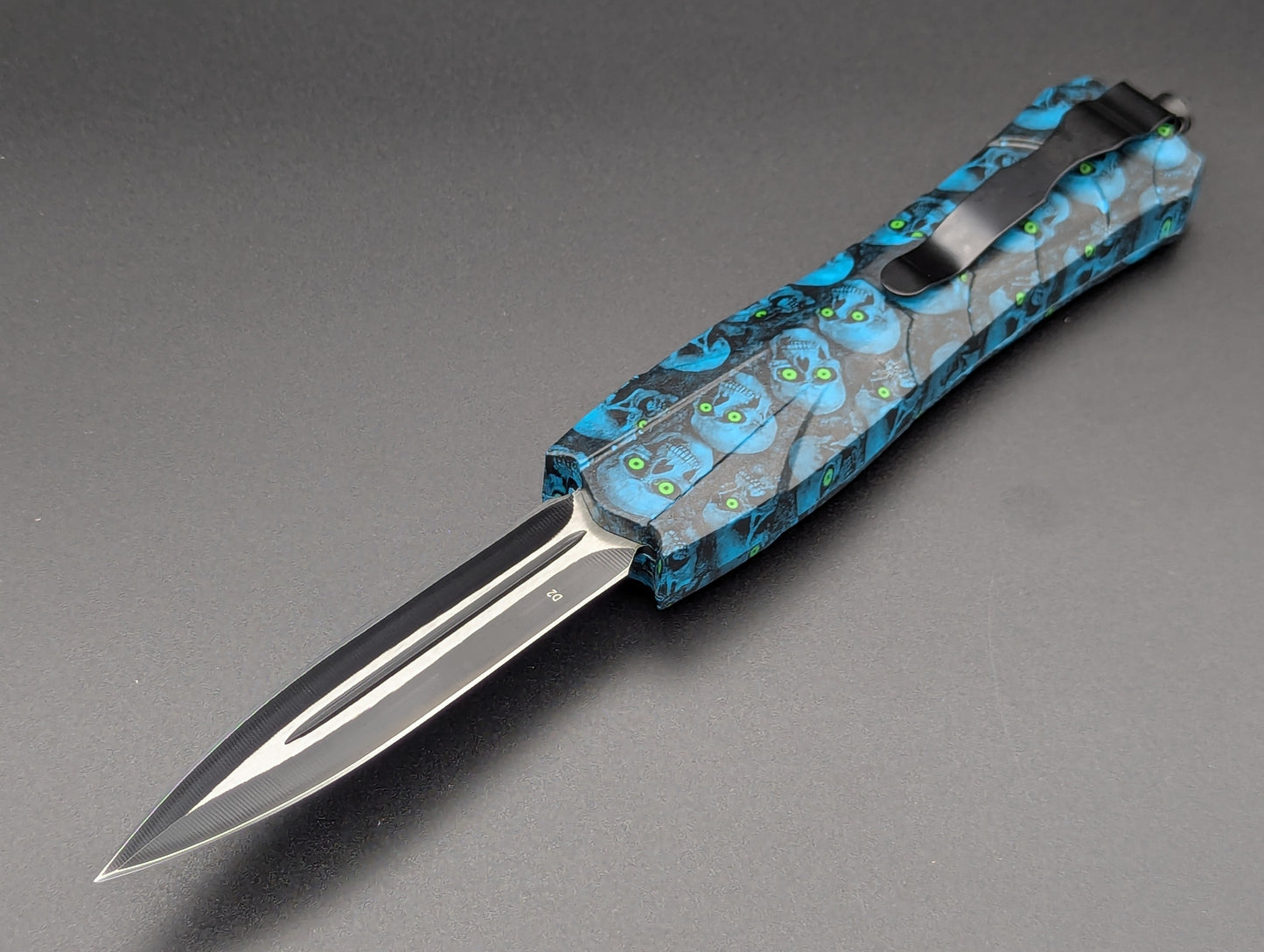 9" BLUE ZOMBIE SKULL VIPER D/A OTF KNIFE