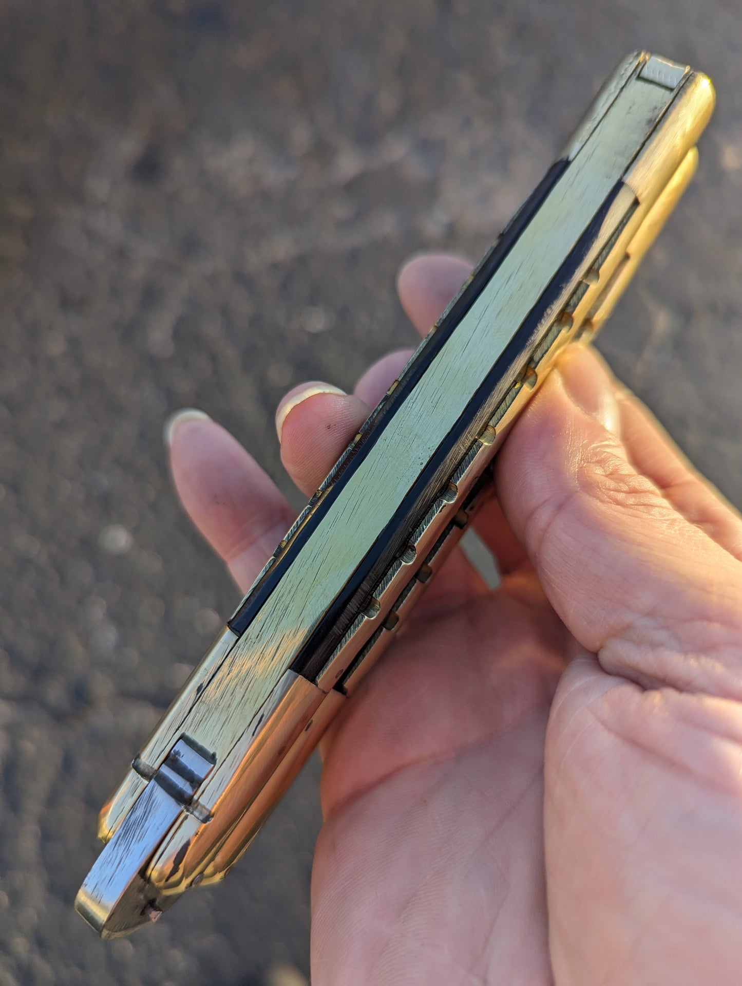 11" TRADITIONAL PHILIPPINES KALUPKOP BONE & BRASS BALISONG KRIS #2