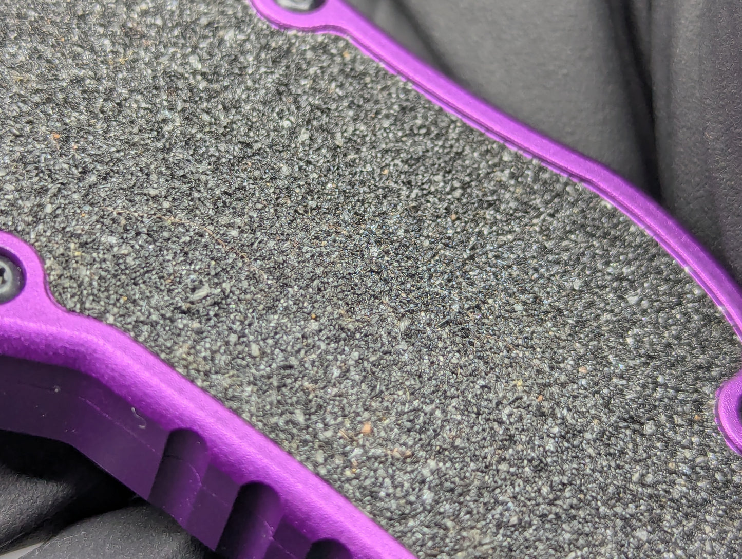 PURPLE DUAL ACTION OTF BOX CUTTER TEXTURED INLAY