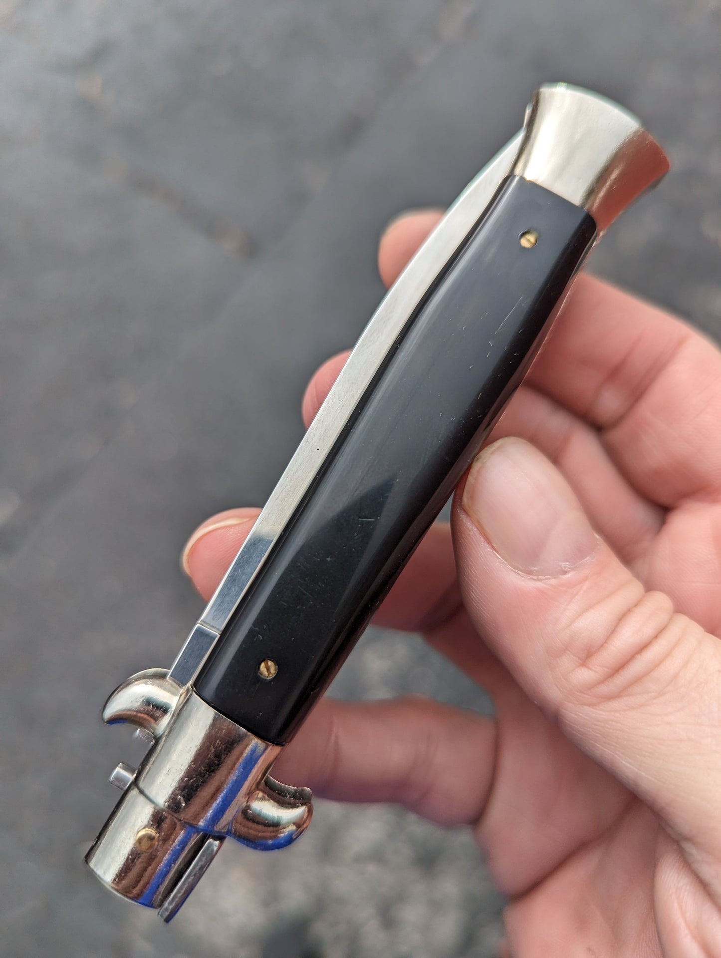 9" Frank Beltrame Black Scale Italian Stiletto Dagger