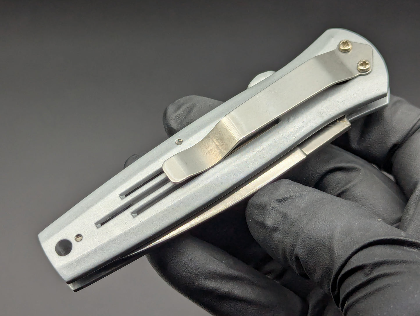 NOS SILVER EAGLE AUTOMATIC KNIFE w/ SAFETY