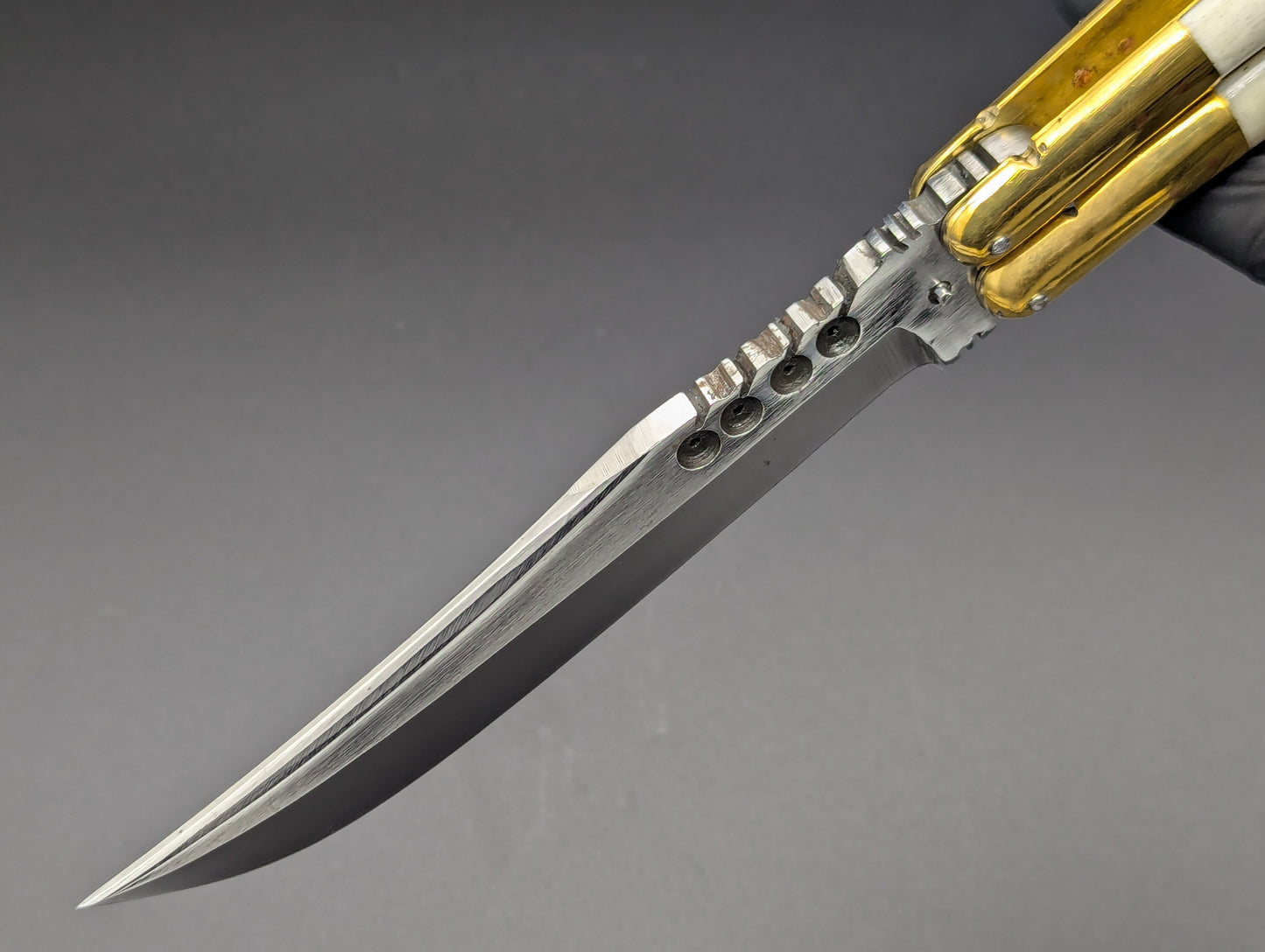 29 CM FHM WHITE BONE/ BLACK HORN BALISONG RAMBO #2