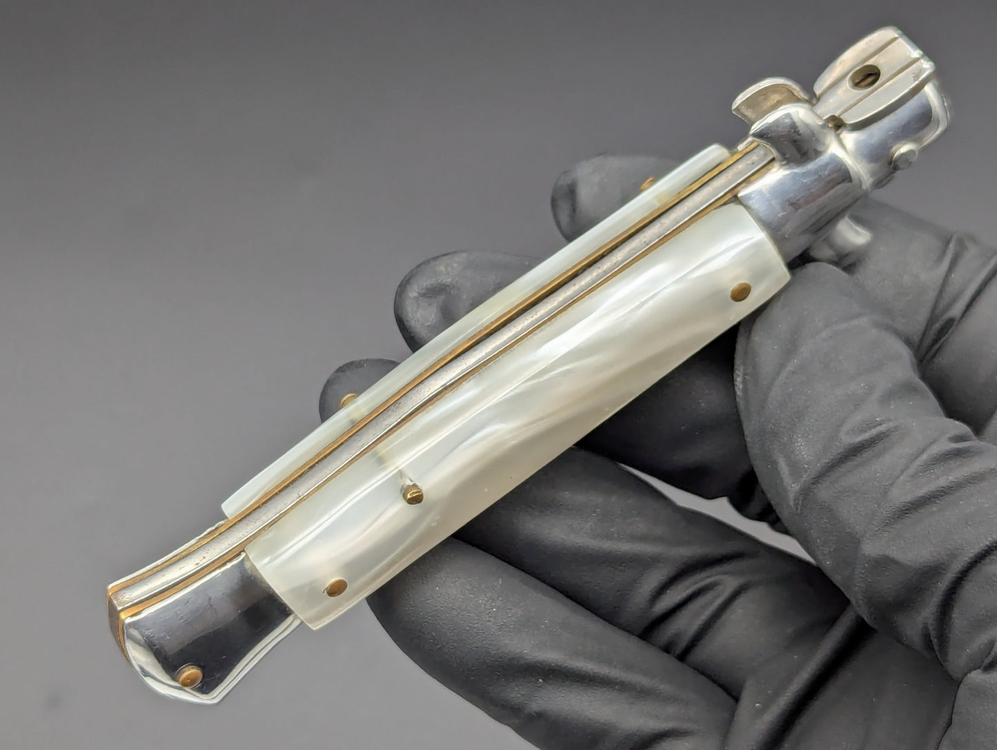 7.75" B ROSTFREI BELTRAME FAUX PEARL ITALIAN STILETTO