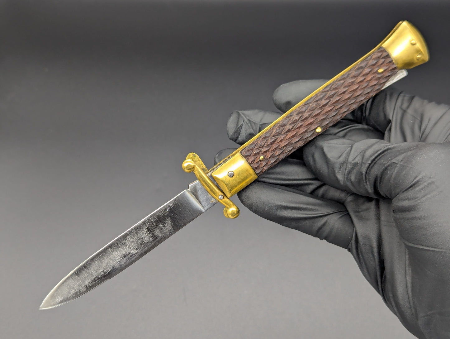 Vintage Manual Italian Swinguard Brass Checkered