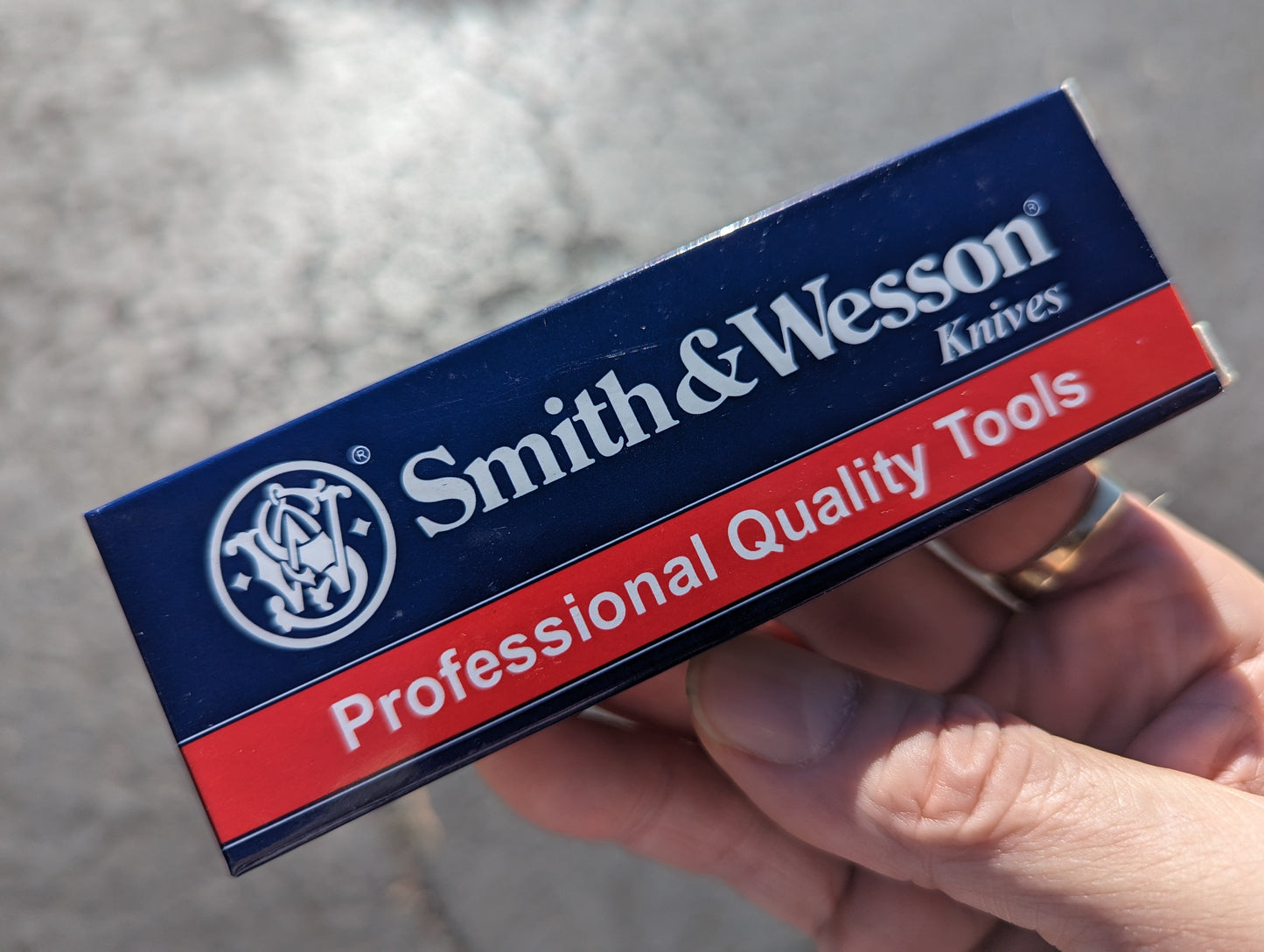 SW50BTS SMITH & WESSON EXTREME OPS AUTOMATIC KNIFE