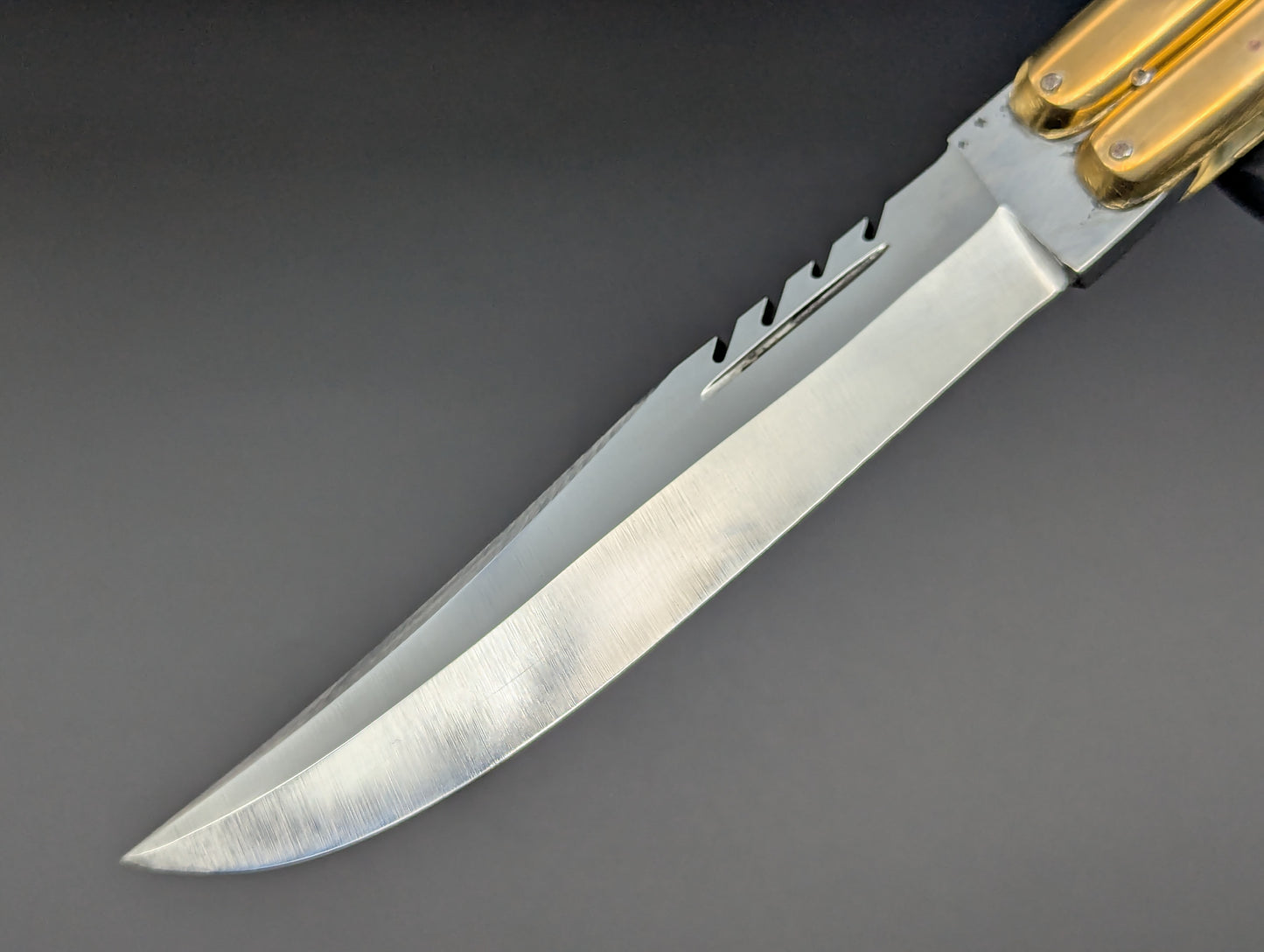 11" JIGGED COWBONE BRASS FHM BALISONG BLOOD CLIP