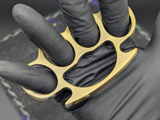 Antique Bronze Classic Square Top Brass Knuckles