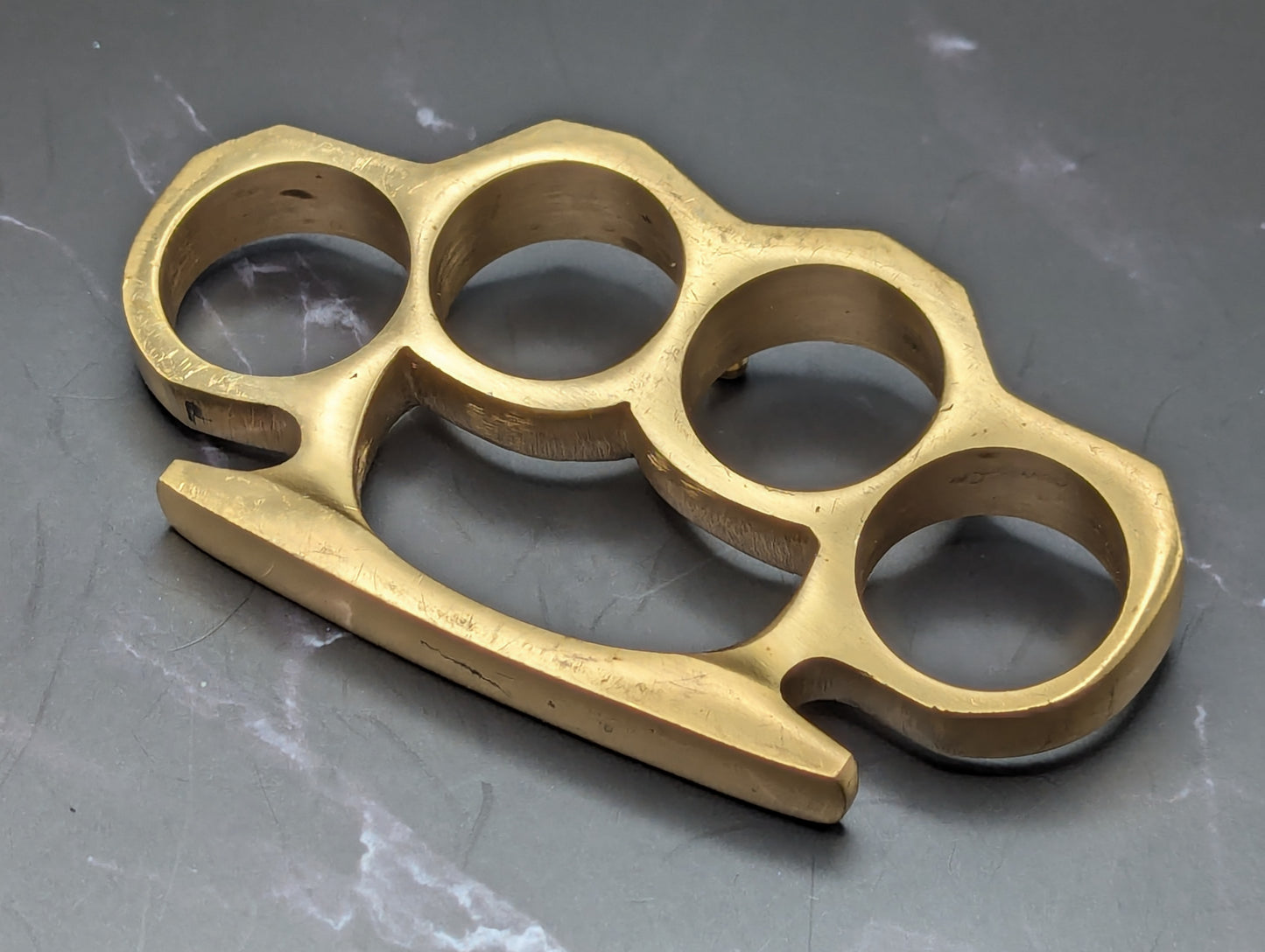 BOSS SOLID CASTED BRASS KNUCKLE DUSTER