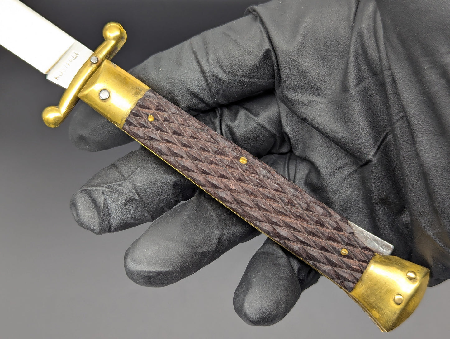 Vintage Manual Italian Swinguard Brass Checkered