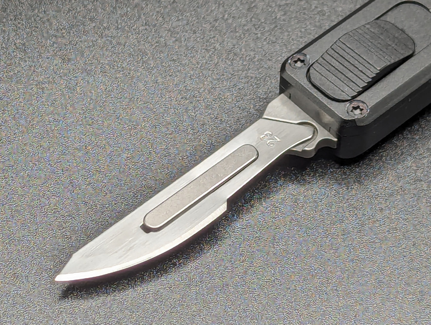 5.25" MINI D/A OTF SCALPEL KNIFE BLACK