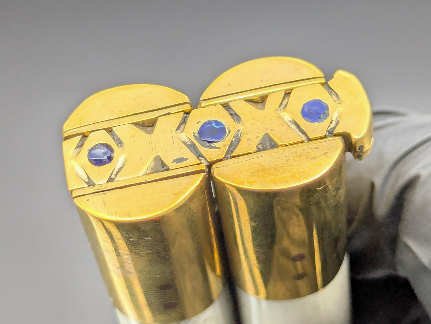 29 CM FHM WHITE BONE/ BLACK HORN BALISONG RAMBO #2