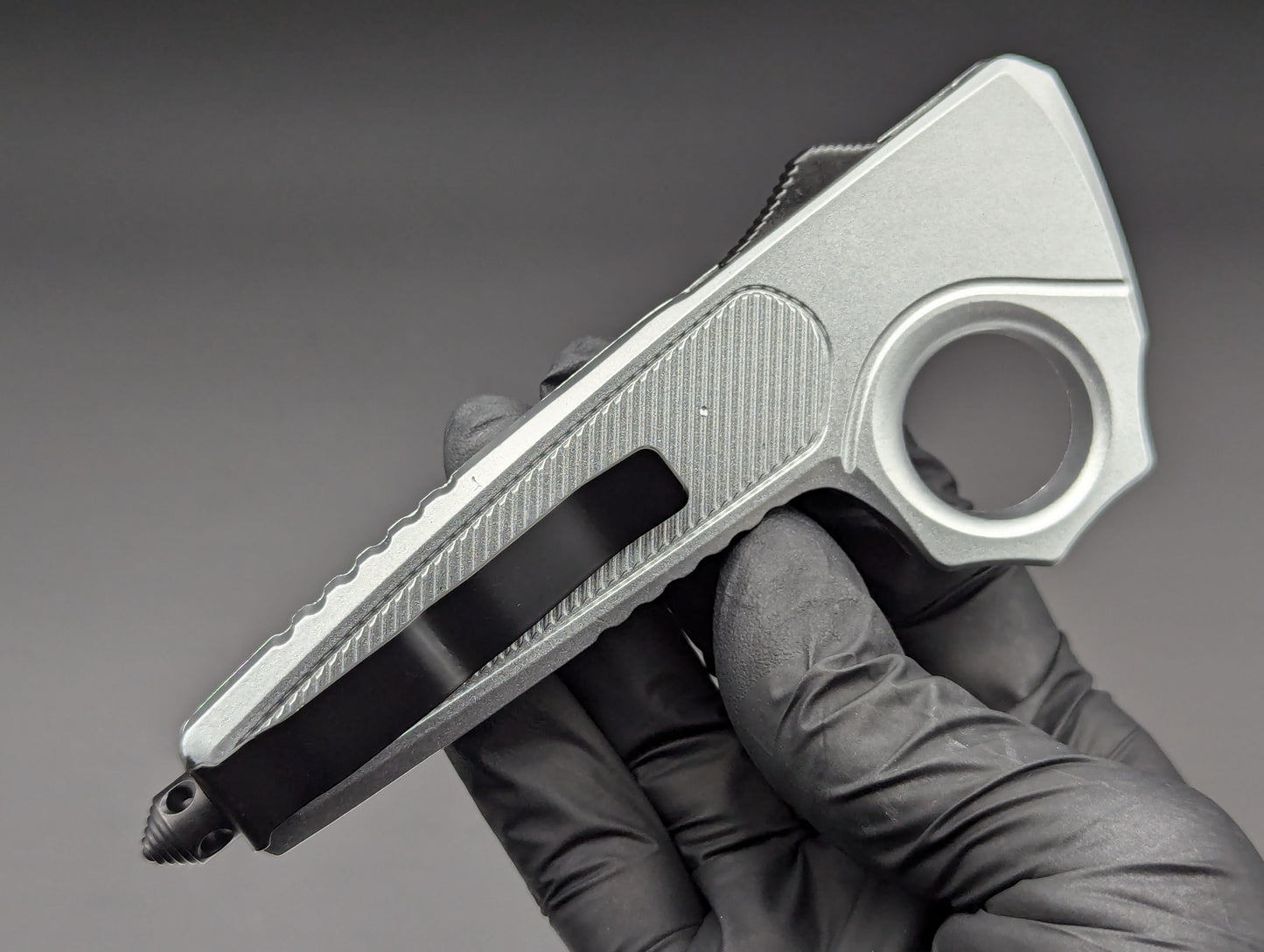 SILVER SFK GLASS BREAKER D/A OTF KNIFE BAYONET