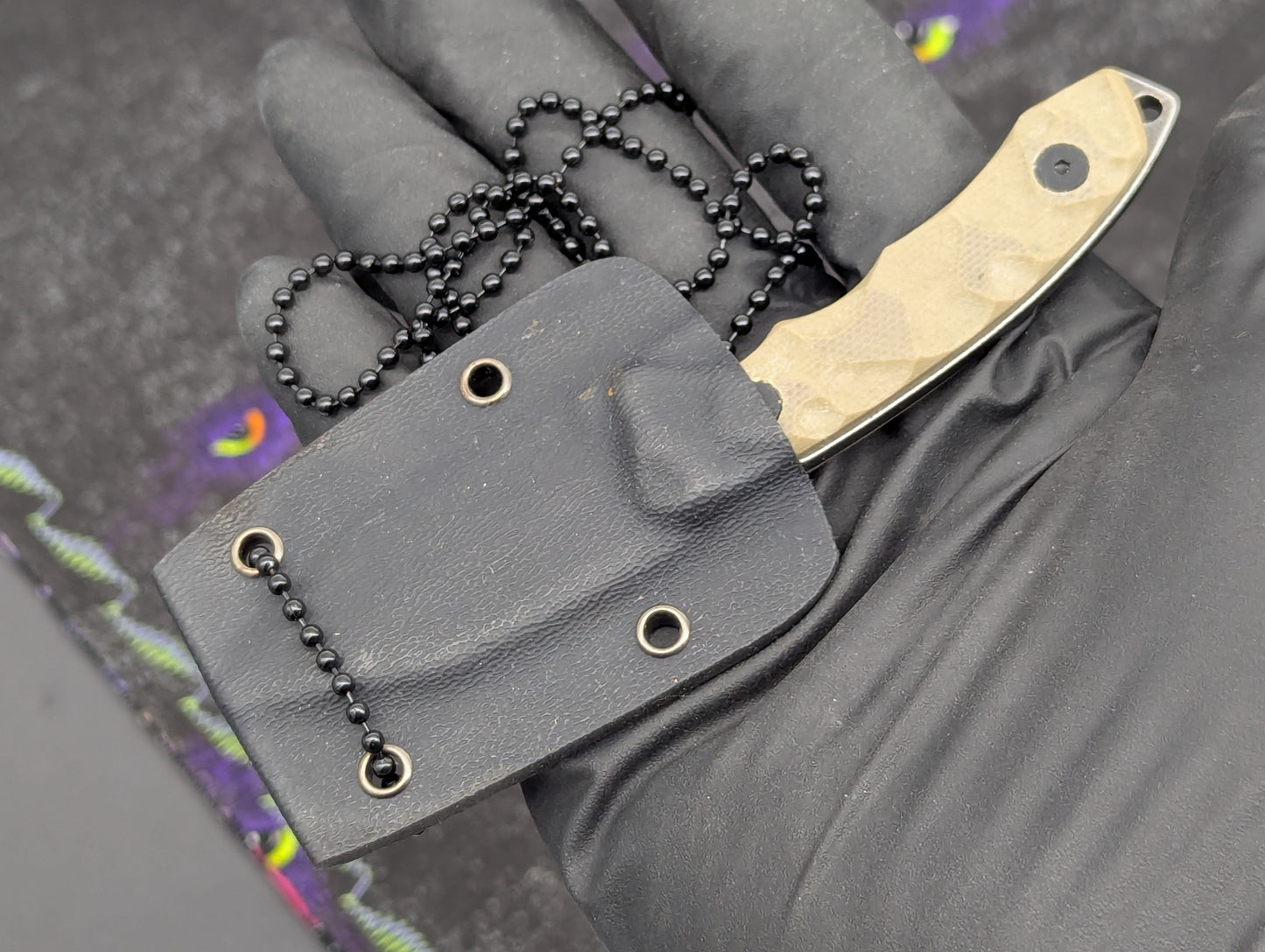 4.75" FULL TANG G-10 DROP POINT NECK KNIFE