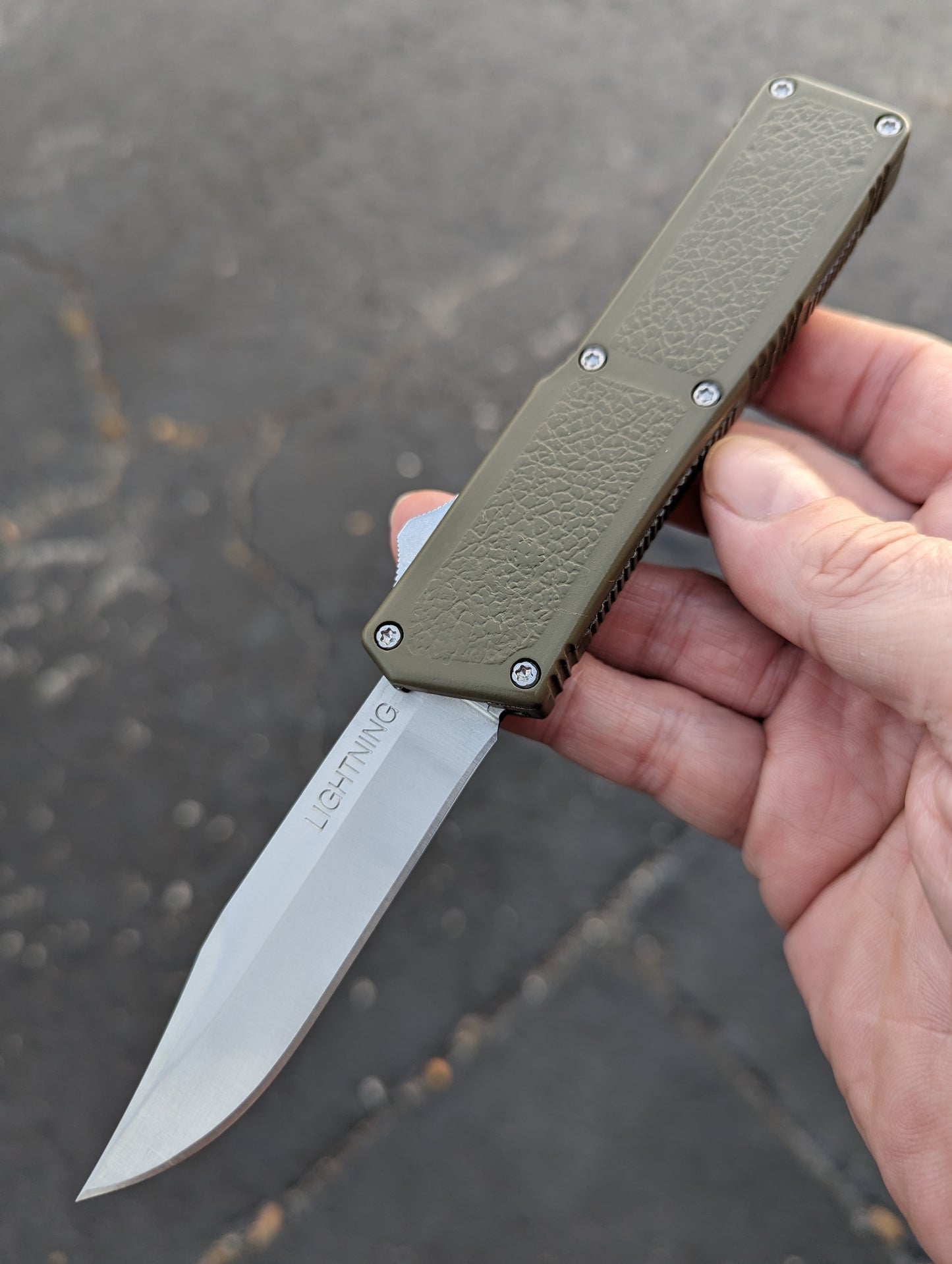 Lightning OTF Knife Olive Drab Stainless Plain Edge Clip Point