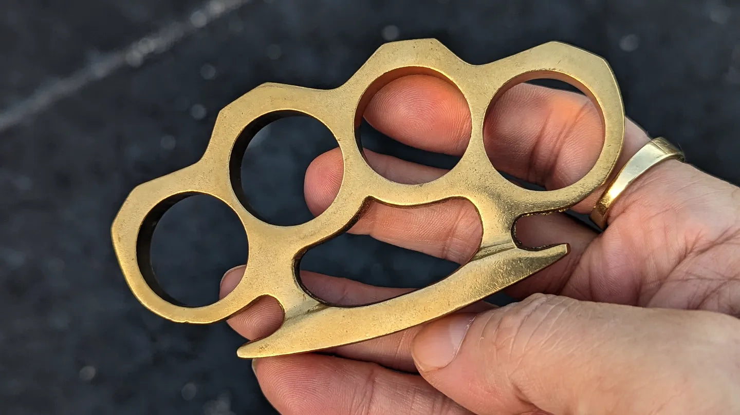 SOLID CAST BRASS SQUARE TOP BRASS KNUCKLE DUSTER – LIGHTNING OTF KNIVES