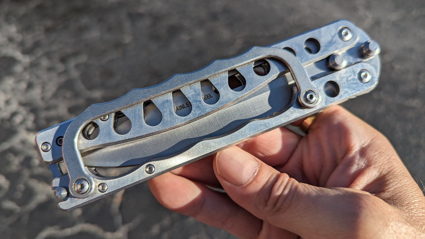 Super Knife Stainless Trench Balisong Zombie Killer
