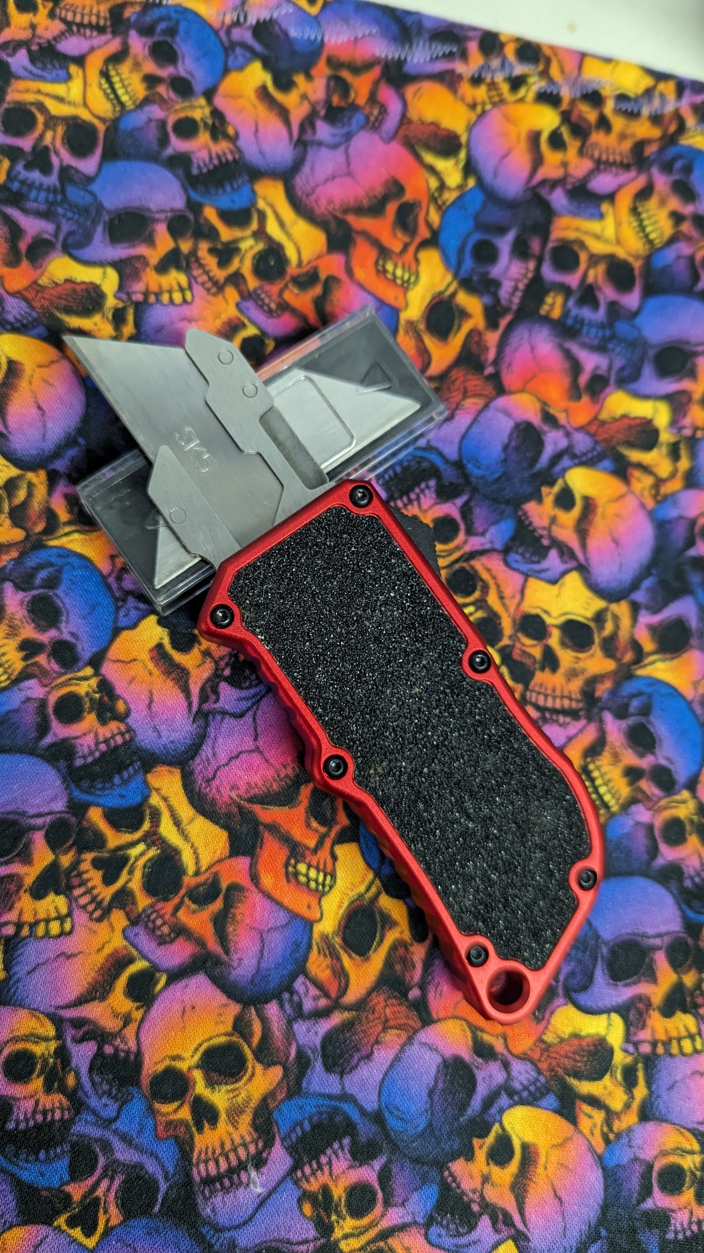Red D/A Box Cutter OTF Knife