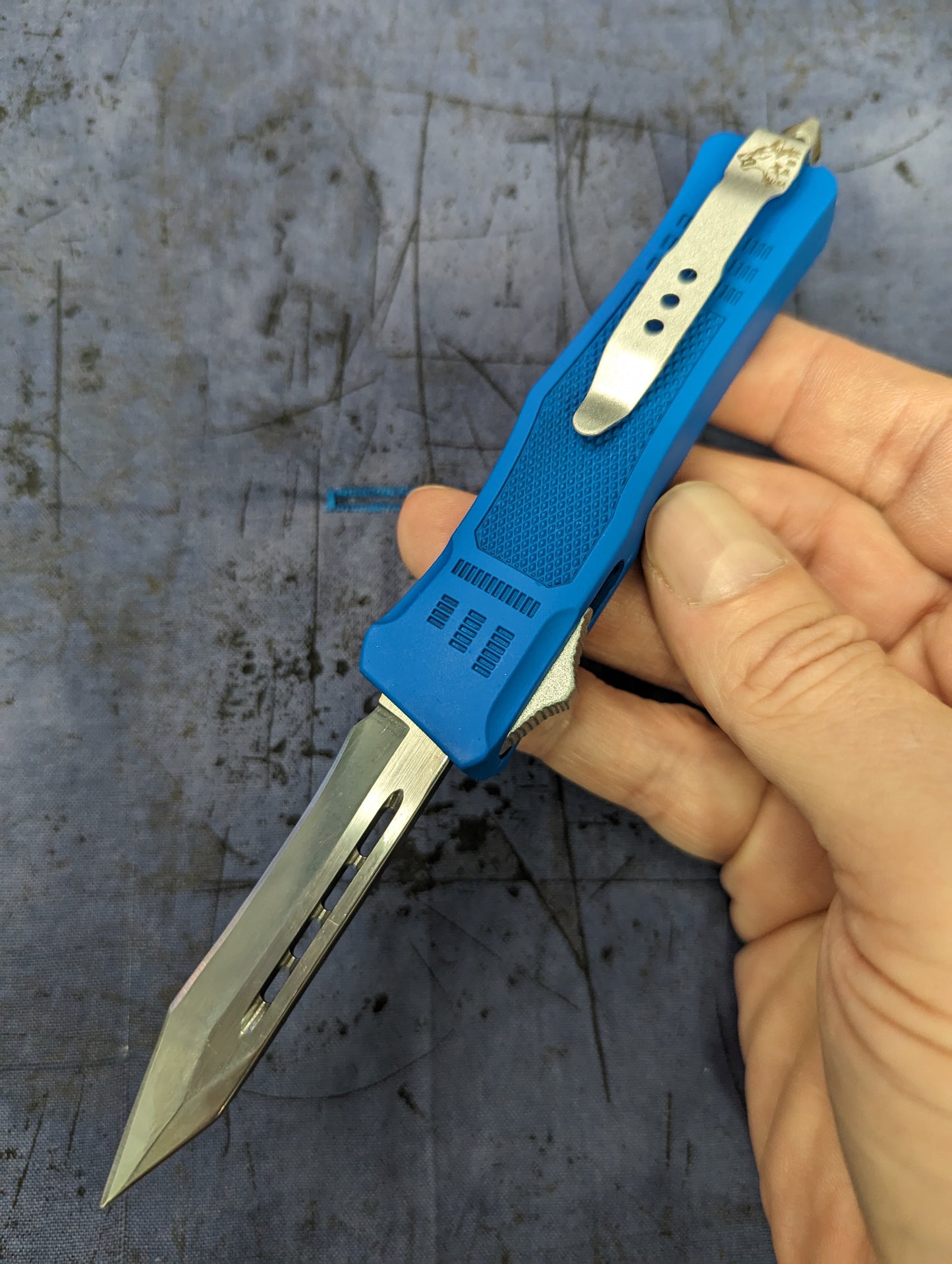 7" Mini Modified Tanto CQB OTF Automatic Knife Blue