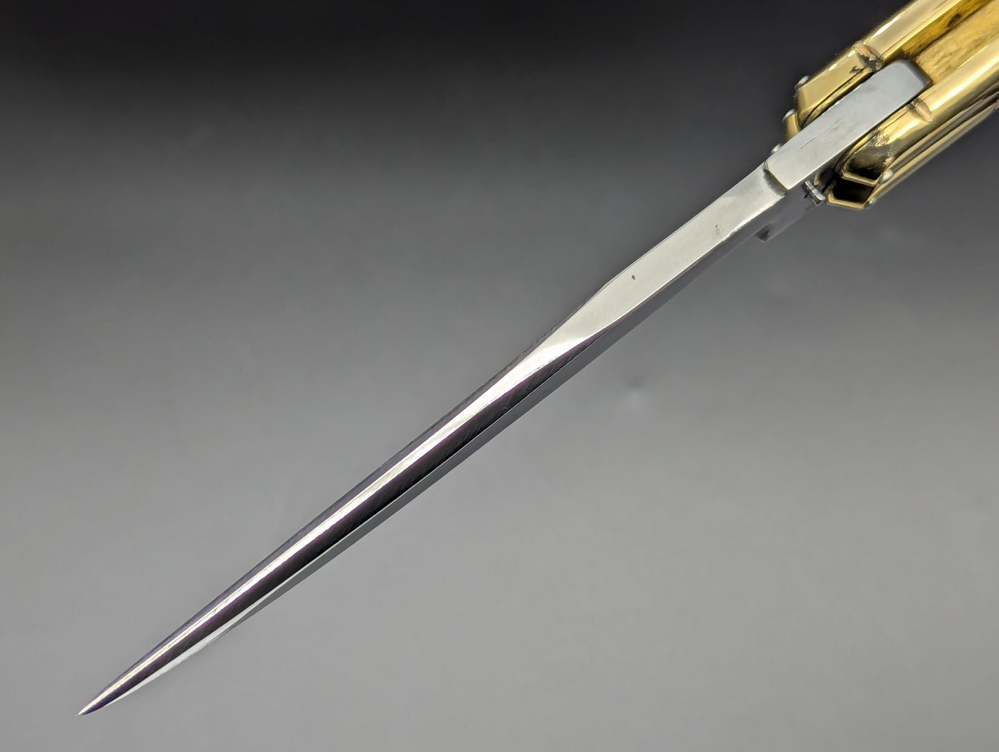 11" 404g SOLID BRASS FHM CLIP POINT BLADE BALISONG