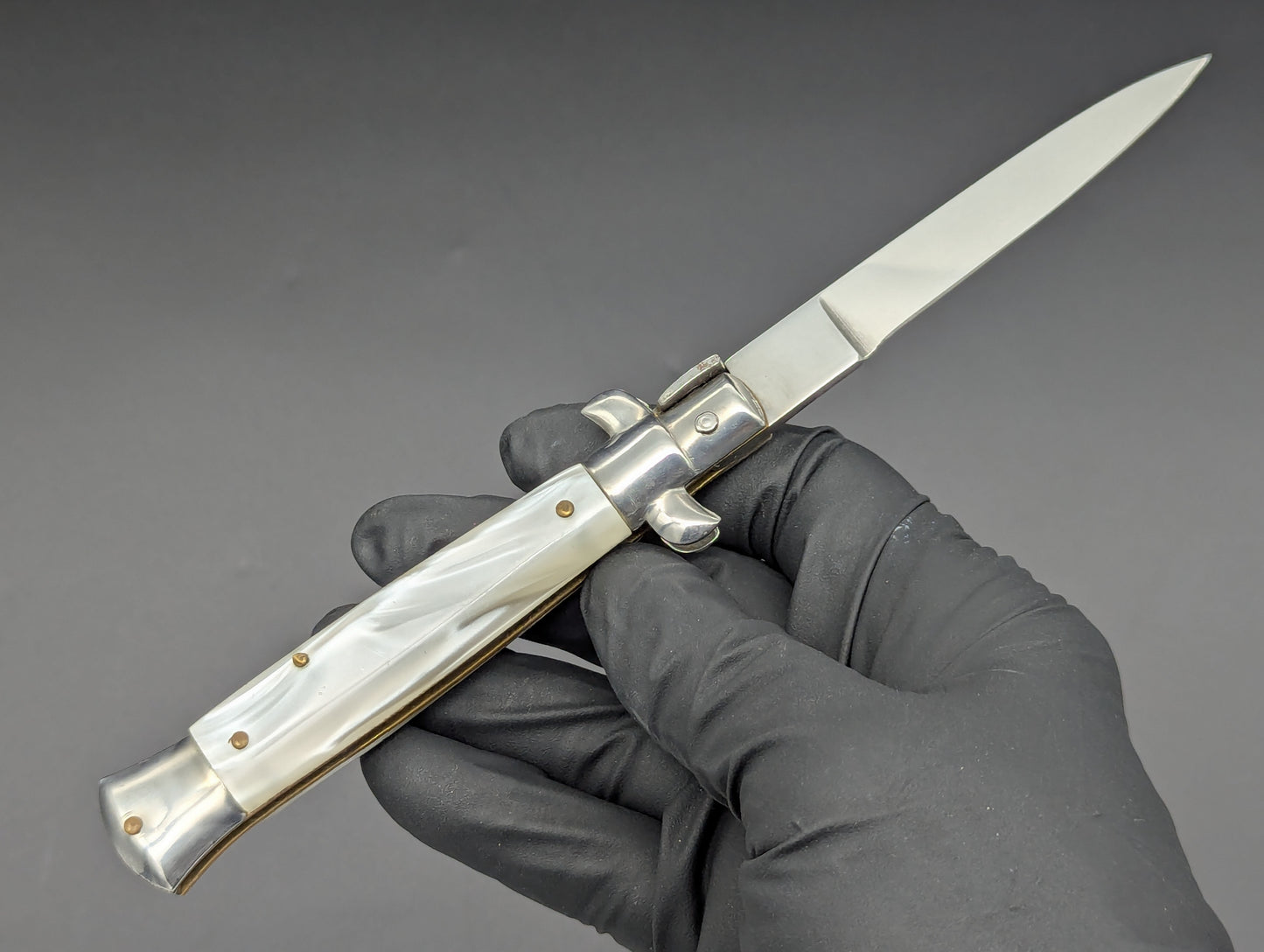 7.75" B ROSTFREI BELTRAME FAUX PEARL ITALIAN STILETTO