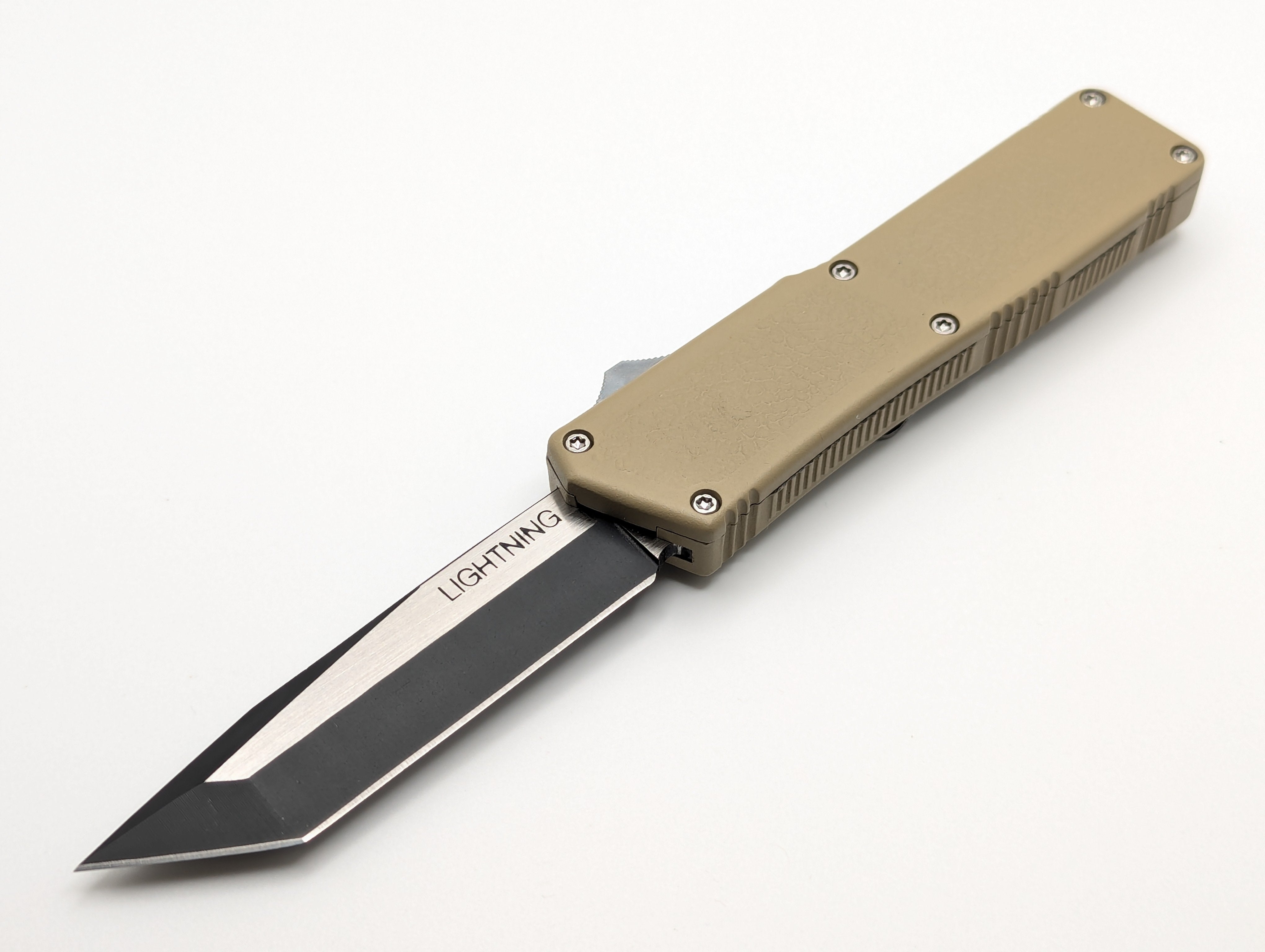 LIGHTNING OTF KNIFE 2-TONE PLAIN TANTO BLADE – LIGHTNING OTF KNIVES